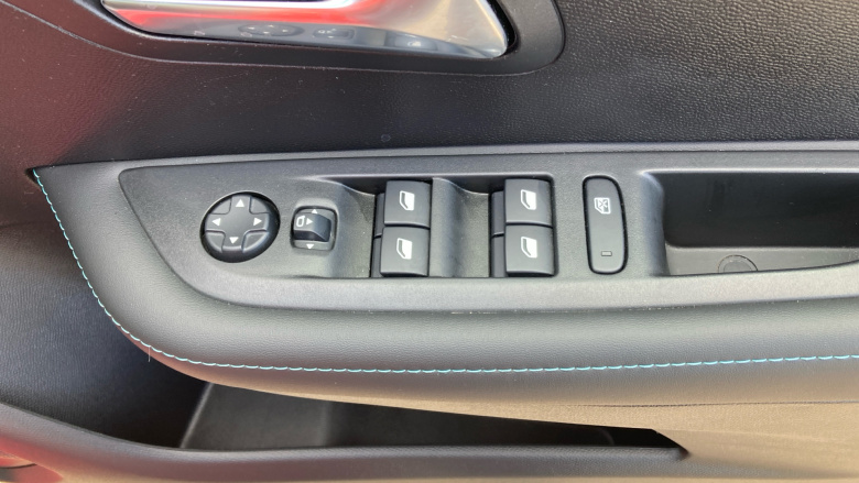 Peugeot 208 1.2 PureTech 100 Allure Premium + 5dr Petrol Hatchback